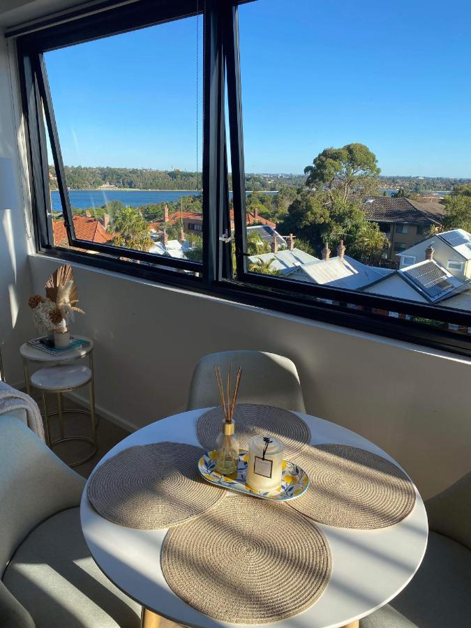 1 Bedroom Drummoyne - Water Views Apartment